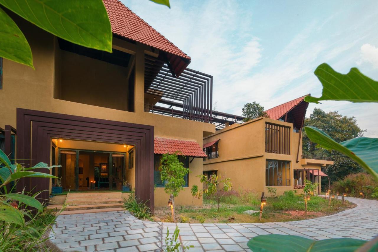 Vannraj Resort And Spa Khawāsa Exterior foto
